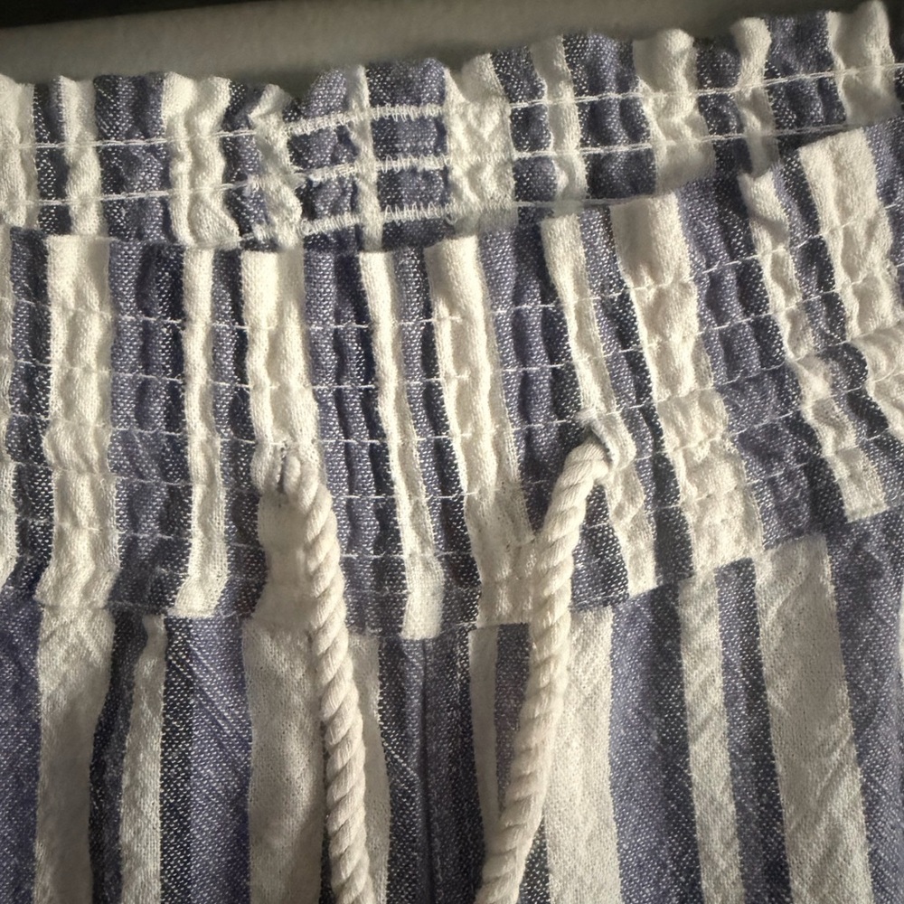 Roxy Oceanside Linen Blend Blue and White Striped Flared Leg medium pants NWT - Picture 3 of 12
